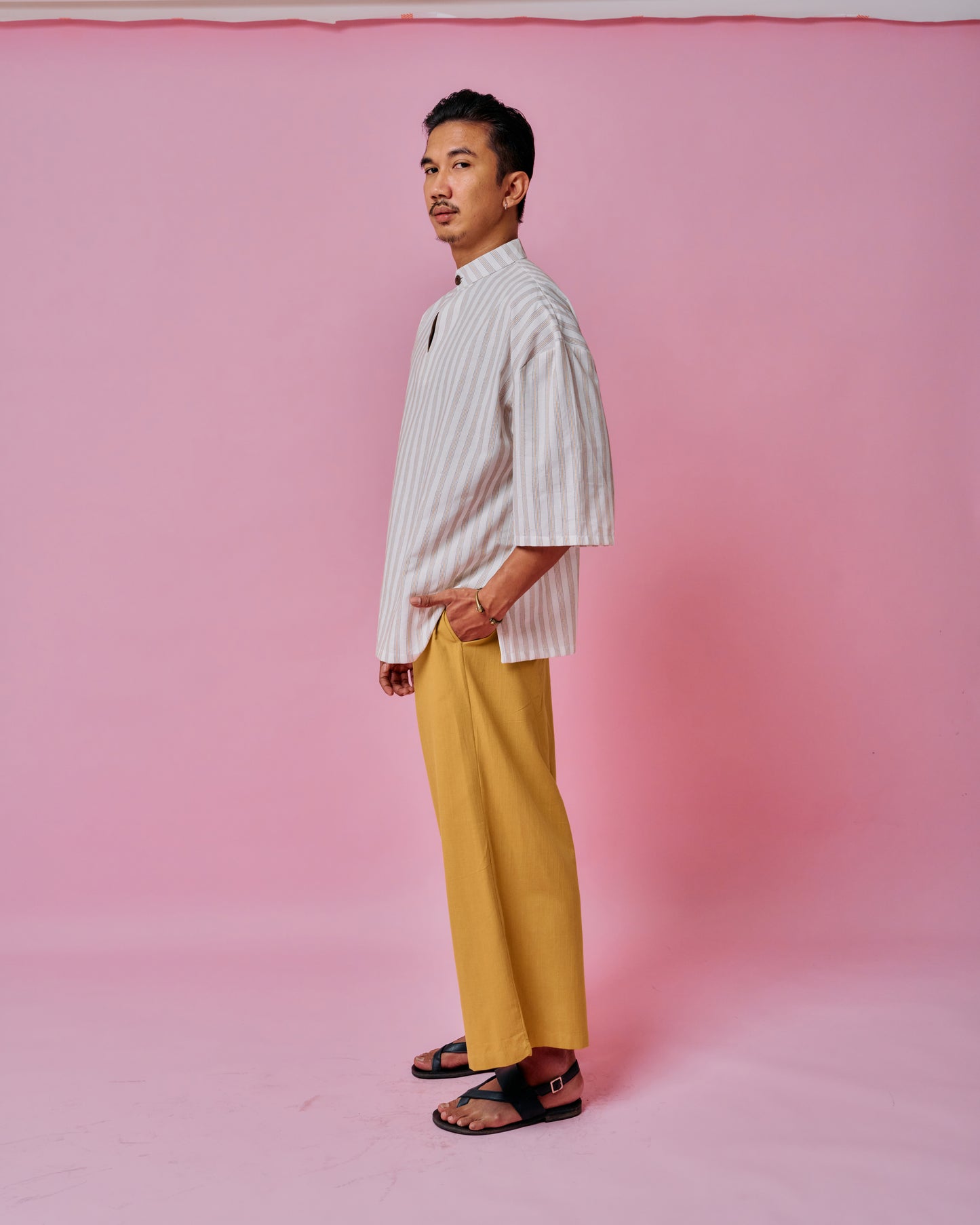 Agus Kuning Sari