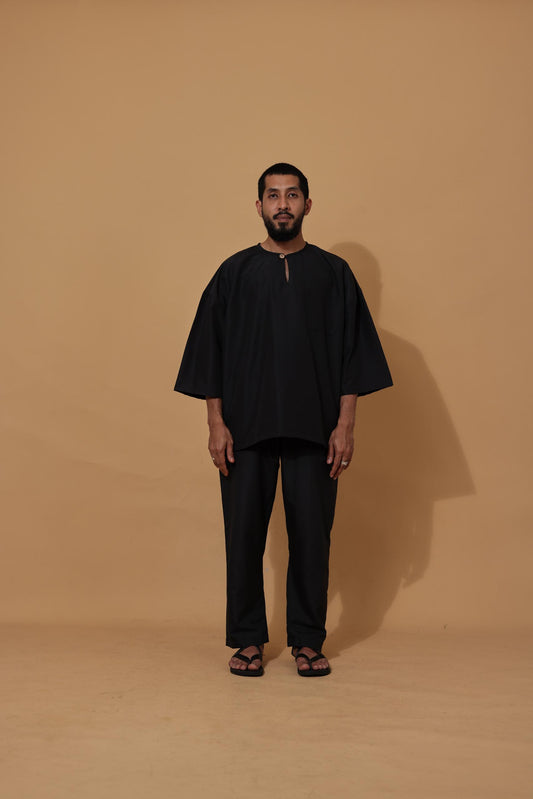 Tuah Black